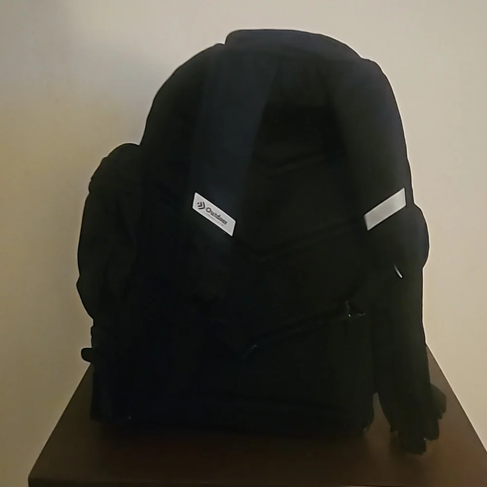 Outdoor backpack - Picture 3 of 4